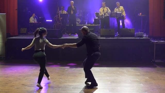 вк_Sophie & Thomas live impro with Jackson Sloan-(720p60)