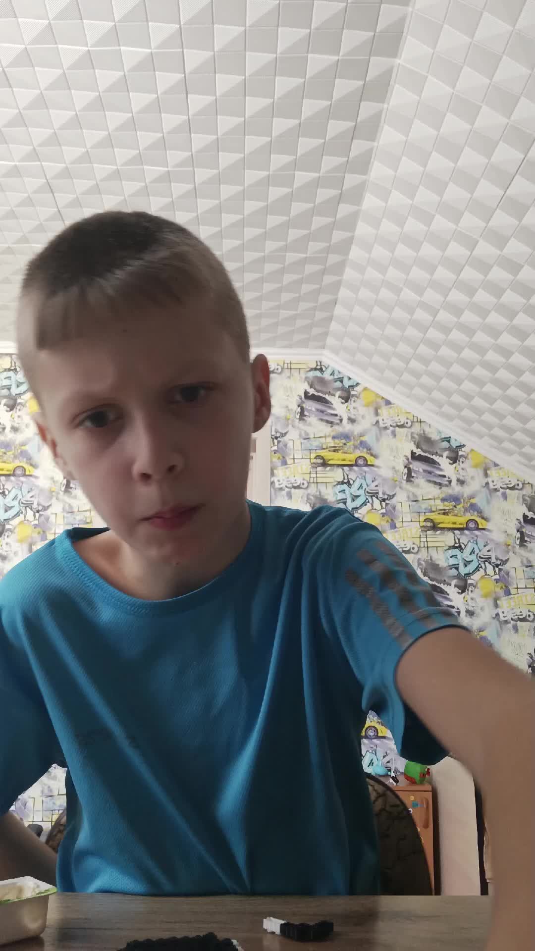 собираем из Леша миньёнп