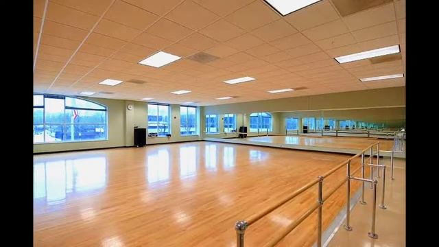 "MAGO" - GFRIEND but you're in an empty dance room