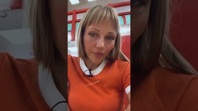 Наталья Роинашвили в прямом эфире 12.06.2022. Такое лобное было, что я, прям, протрезвела после нег