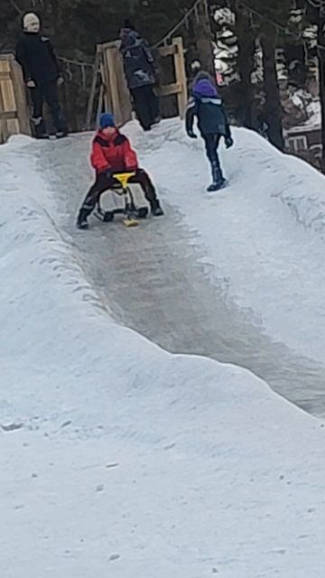 Крутой спуск с горки❤❄❤