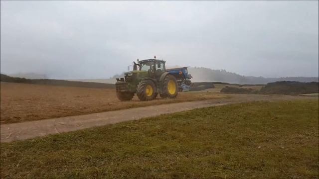 Weizen Säen 2016 mit John Deere 6215 R und Lemken Saphir 7