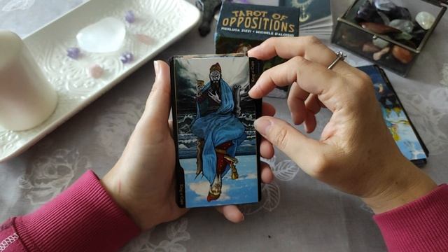 Oppozíciós tarot (Tarot of Oppositions)  kicsomagolása és átnézése lapról lapra.