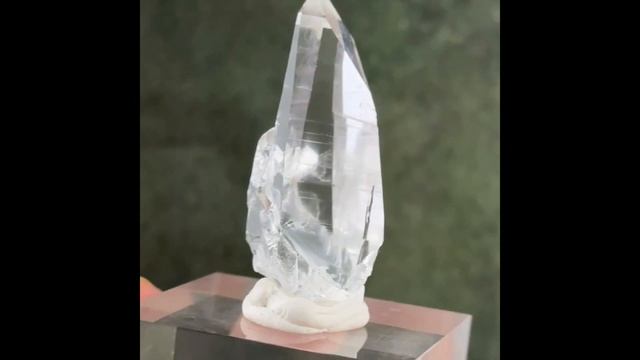 Colombian Lemurian Quartz - T 60