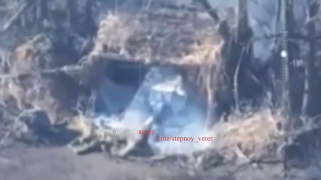 Дроноводы 1 танковой армии уничтожают САУ 2С1 Акацию ВСУ на Купянском направлении