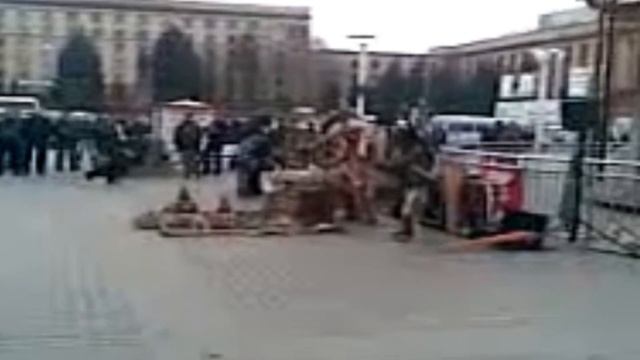 Вуличний концерт індіанців в Дніпропетровську