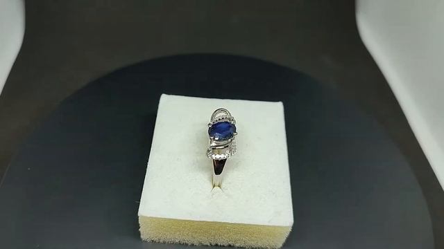 Кольцо. Натуральный сапфир. Серебро 925. К8472