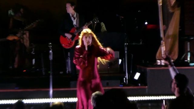 Florence and the Machine - Kiss With a Fist (live) Alice Tully Hall May 6, 2022