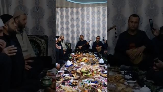 Комрони Хошим - Омад Ачалум (Газали Бехтарин)