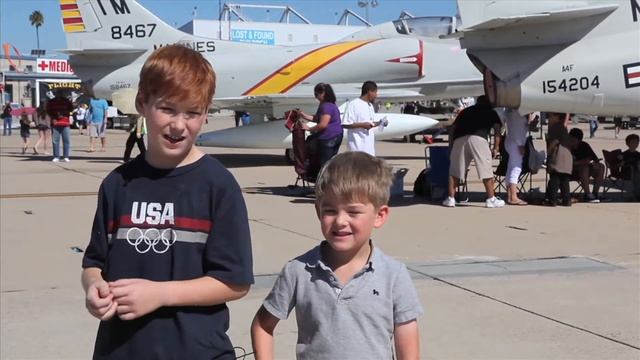 Blue Angels spread wings over San Diego