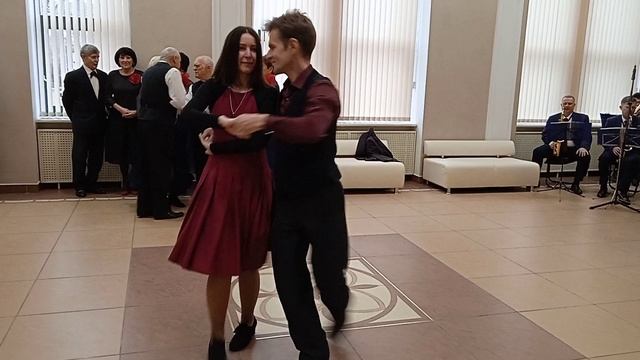 VID_20250222_171423 ,, Милый мой,твоя улыбка,манит, ранит, обжигает..,,