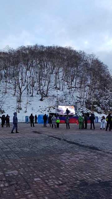 В Центре чёто ваще по серому , салюта ждать не буду