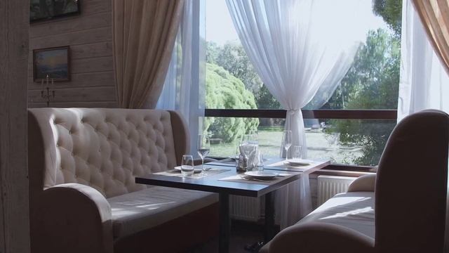 Площадка  с рестораном для  мероприятий у воды в Москве ,89015444723