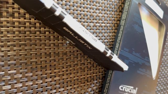 Crucial Ballistix 32GbKit 3200Mhz