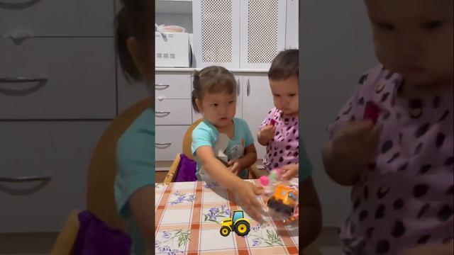 Сарамен ЧУПА-ЧУПС распаковка! 🍭🍡🍬🎁