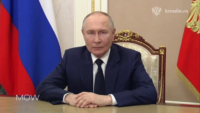 Владимир Путин поздравил россиян с Днем защитника Отечества