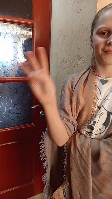 перед дрэшкой сестры😆