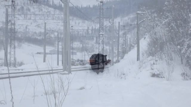 Окончание строительства и пеший поход через Бескидский тоннель