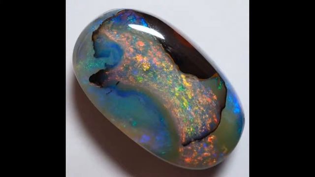 OPAL | Meaning, Healing & Metaphysical Uses