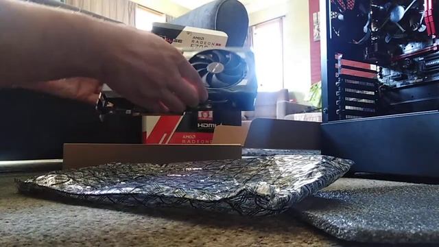 RX5700xt Sapphire pulse unboxing