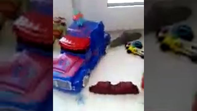 моя комната это первое видео поставьте жирный лайк