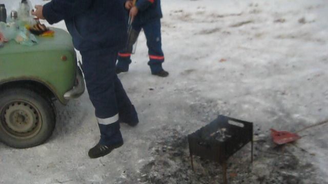 MVI_5680 С праздником ,пасаны !