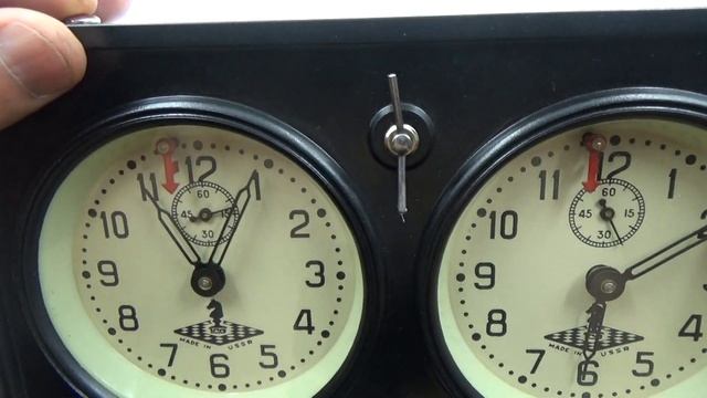 YANTAR JANTAR USSR SOVIET RUSSIAN BAKELITE CHESS CLOCK ЯНТАРЬ