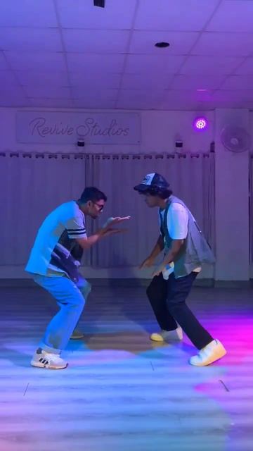 9:45 | @prabhmusicc | Nitin Theo & Shashank #dance
