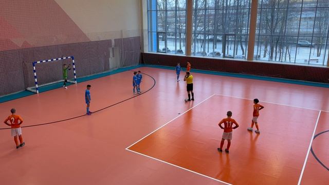 Коломяги-1 (2013) vs ФК Зенит (2013), Первенство по  футзалу СПб, 23.02.2025, финал, 1 тайм