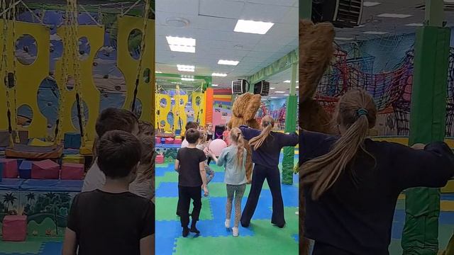 Шоу Чебурашки!!!!