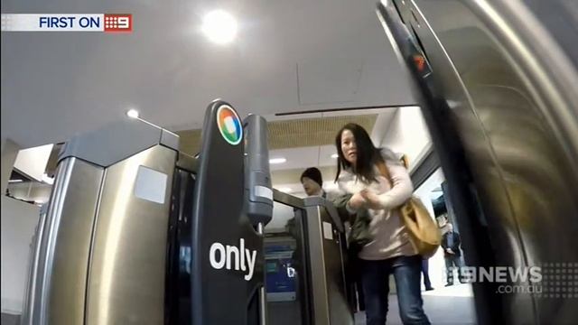 Nine News Sydney - New Opal Card barriers (26/8/2015)