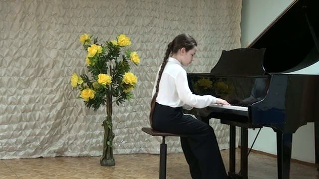 Юрченко Мариям ДМШ Есиль  средняя возрастная категория