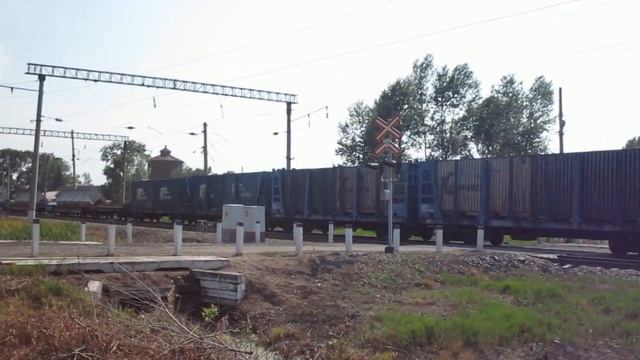 Электровоз 3ЭС5К-439 со сборным грузовым составом