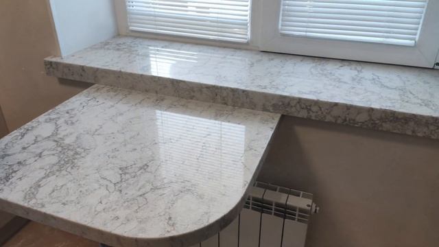 Кухонная столешница из кварцевого агломерата Caesarstone 6046 Moorland Fog