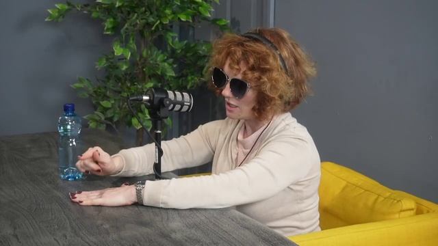 STĪVAIS AR ZUTI PODCAST EP.2 ( Mūsdienu aktualitātes, Ģimene ,Feminisms. ) Ieva Brante