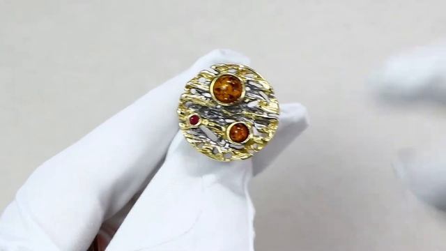 Серебряное кольцо Янтарная волна с янтарём и цирконом Я820917пк-к