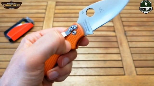 Briceag Spyderco Squeak Replica model Squeak 154xx N690Co Portocaliu Cutit compression Review EDC