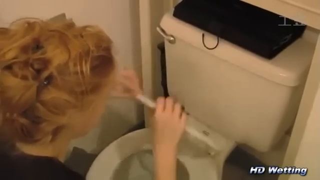 Holiday friends, Жестоко пошутила над подружкой