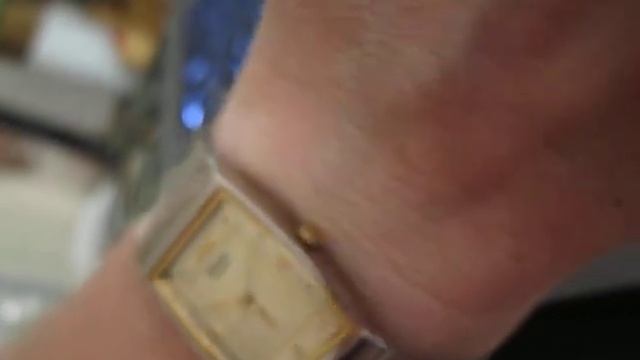 Seiko 8Y21 5030 glass number 0210 R quartz vintage