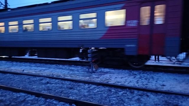 21 февраля Электропоезд ЭТ2М-116 Сообщением Санкт-Петербург-Любань Отправляется с платформы Колпино