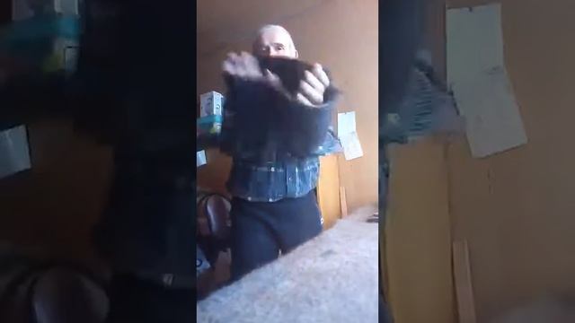Показываем как изготавливаем пояса с собачьим пухом | новогоднее поздравление