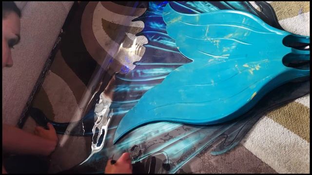 How to create vinyl for a Moonsong Mermaid tail