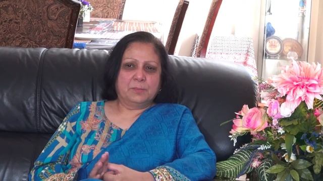 Humaira Rehman narrating her Ghazal  Arhey Tirchey Pather  - Kawish NY Tv