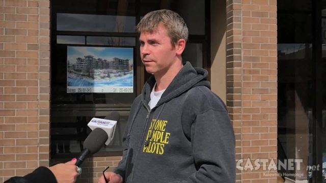 On the Street: Would you eat a non-browning apple