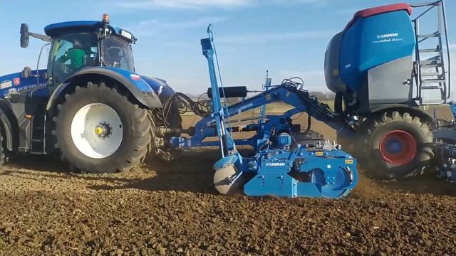 New Holland T7.315 + Lemken Solitair 25 | PD Dolný Lopašov