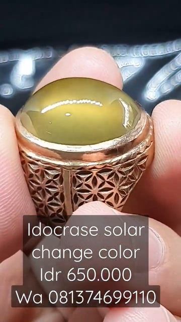 idocrase solar change color #batuakik #gemstone #solaraceh