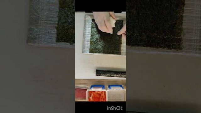 УЧИМСЯ ГОТОВИТЬ РОЛЛЫ🍣🍣🍣🍣🍣🍣🍣🍣