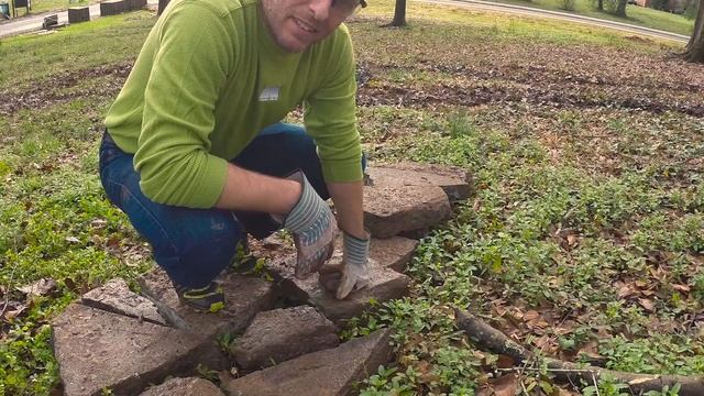 Salvaging Concrete To Build A Retaining Wall | VLOG 002