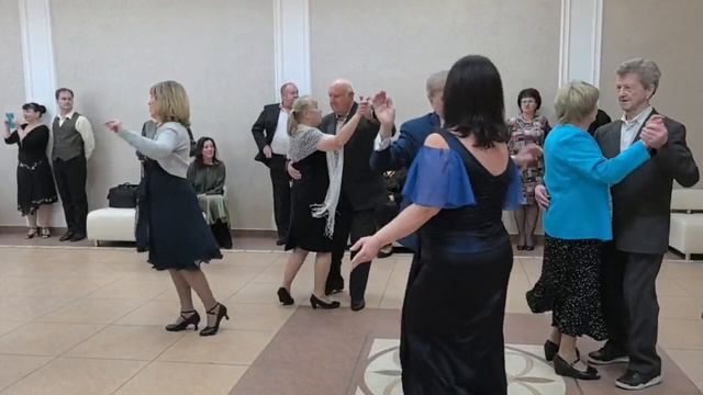 "Желаю, чтоб вы все были здоровы..."🥳