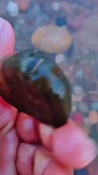 Wow amazing stone #crystal #pearl #mineral #gemstone #jewlerry #varalshorts #diamond #roughstone